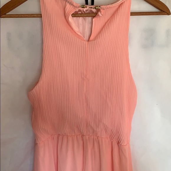 pink pleated gown💓 - Picture 3 of 6